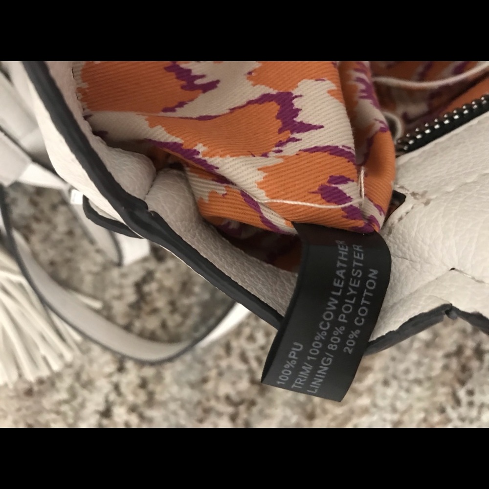 SOLD‼️ - Picture 5 of 6